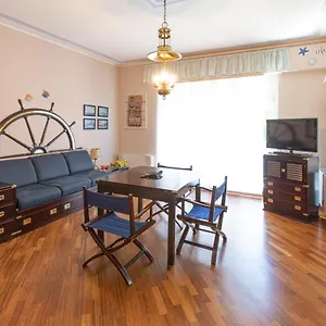 https://appartamento-a-rapallo-a-100-mt-dalla-spiaggia.hotelitalianriviera.com